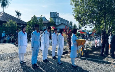 Paski MAN 1 Parigi Sukses Kibarkan Bendera di Upacara Hardiknas 2026